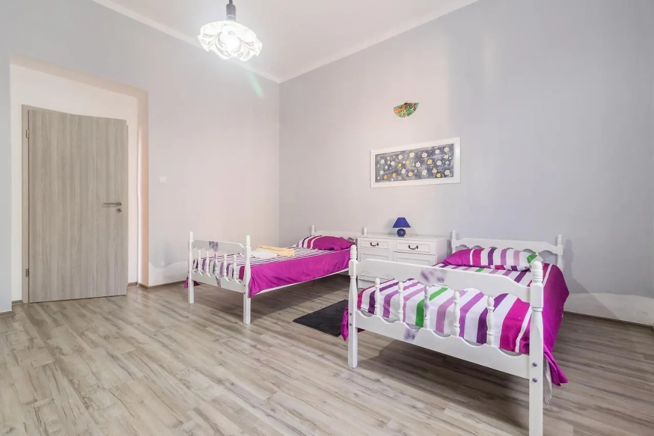 Monteparadiso Pula Apartment